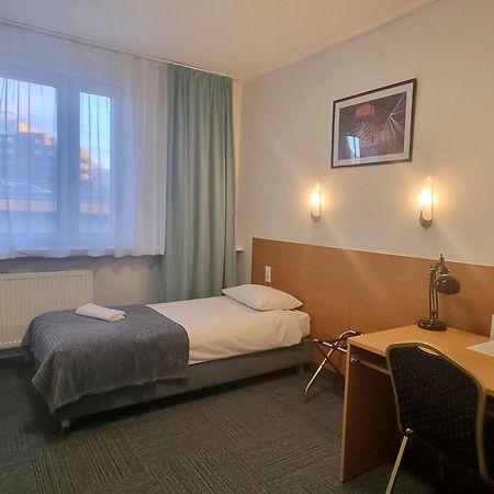 Hotel Orbita Вроцлав Екстер'єр фото