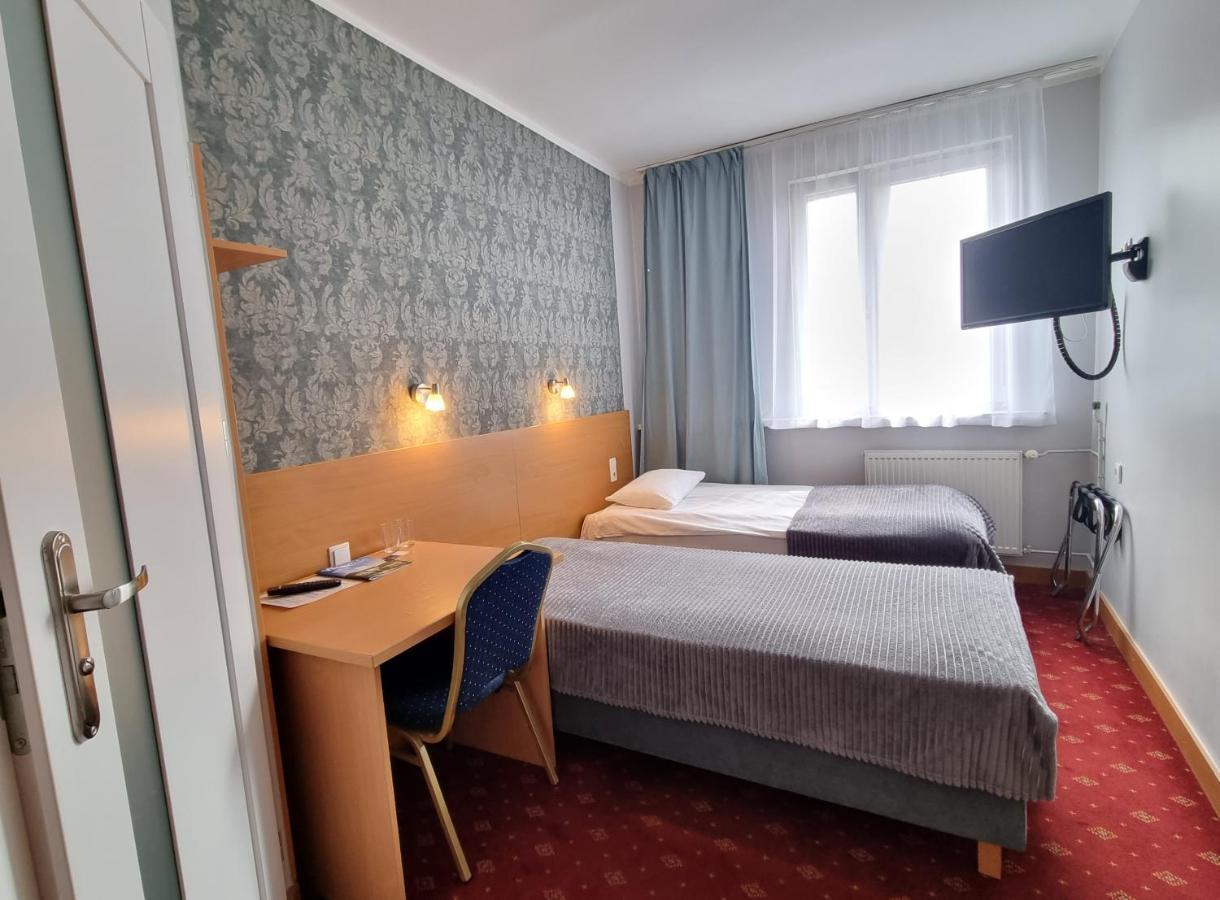 Hotel Orbita Вроцлав Екстер'єр фото