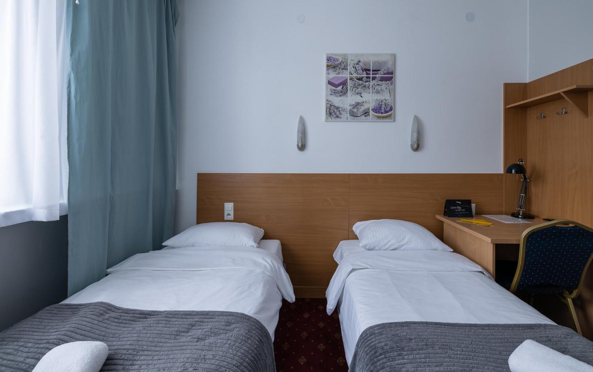 Hotel Orbita Вроцлав Екстер'єр фото