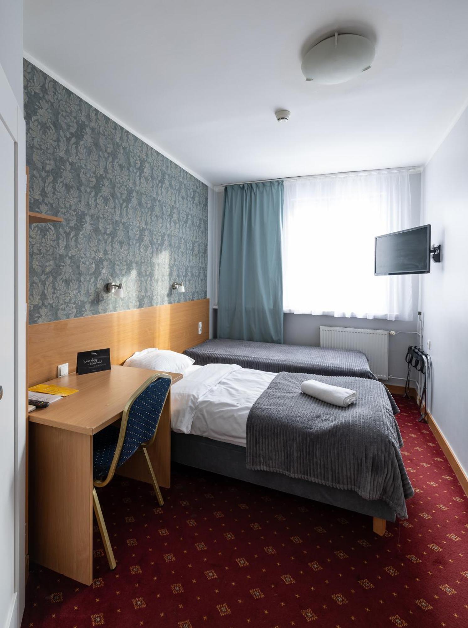 Hotel Orbita Вроцлав Екстер'єр фото