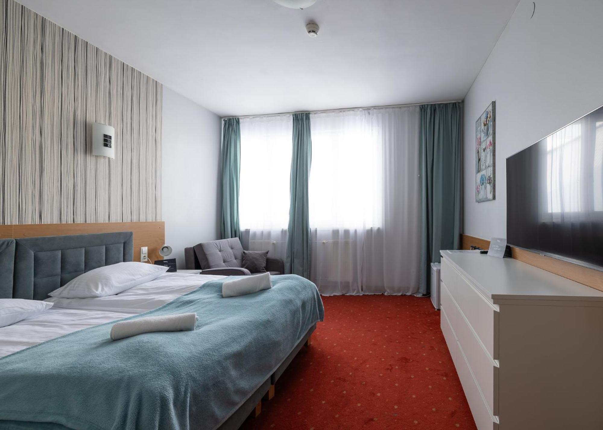 Hotel Orbita Вроцлав Екстер'єр фото