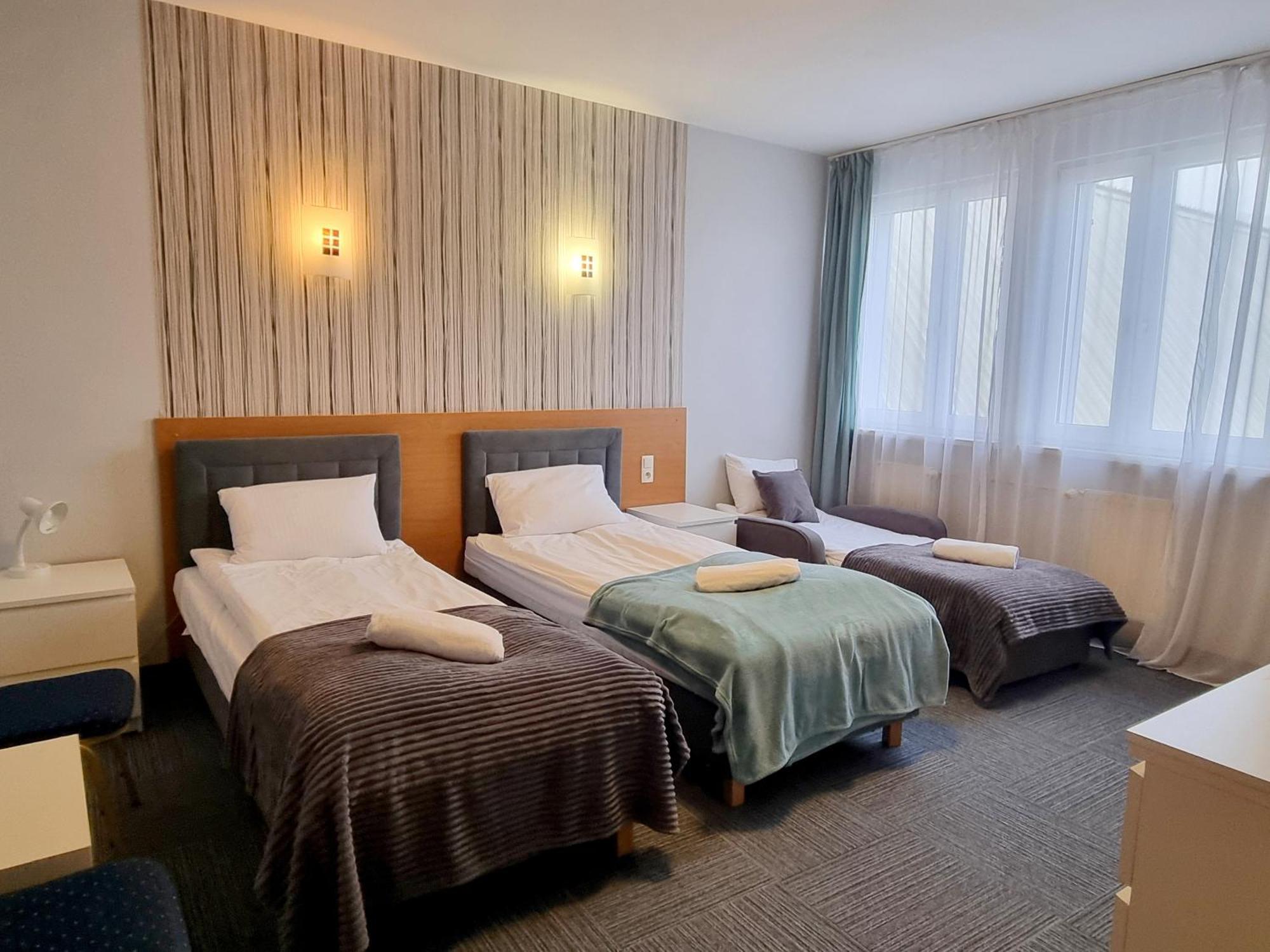 Hotel Orbita Вроцлав Екстер'єр фото